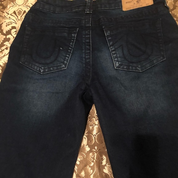 Boys True Religion shorts - Picture 4 of 4